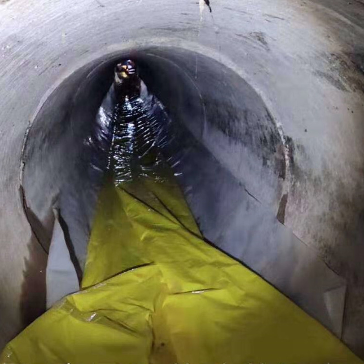 港口镇管道紫外光固化修复