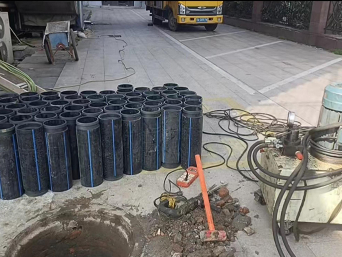港口镇PE置换管厂家 DN315置换管 非开挖管短管置换